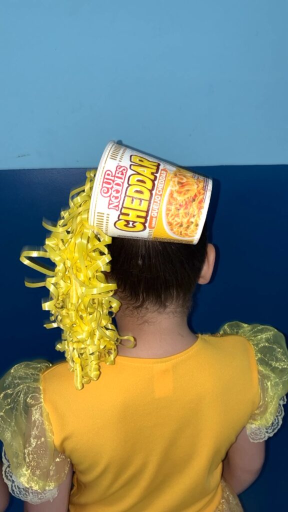 Dia do Cabelo Maluco vira atração nas escolas de Amambai e encanta as crianças