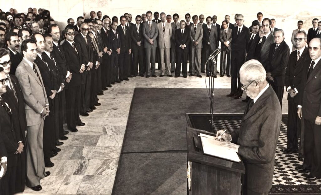 Mato Grosso do Sul: 49 anos de uma nova história Mato Grosso do Sul: 49 anos de uma nova história