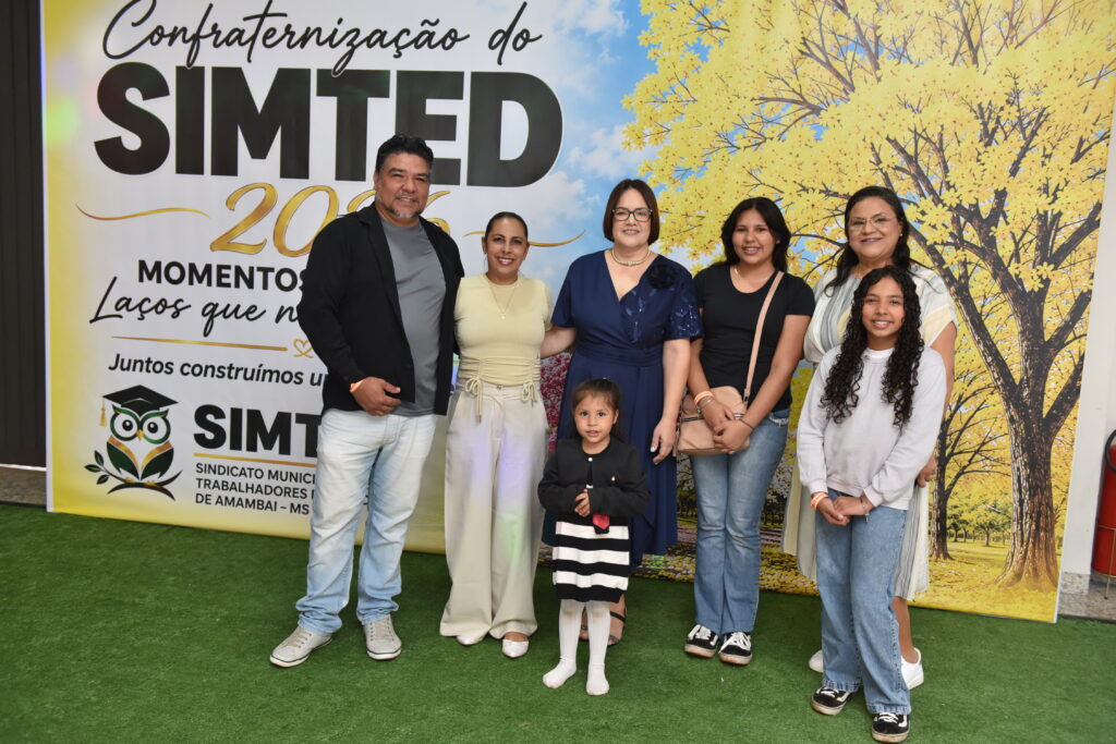 SIMTED de Amambai reúne profissionais da educação em confraternização especial
