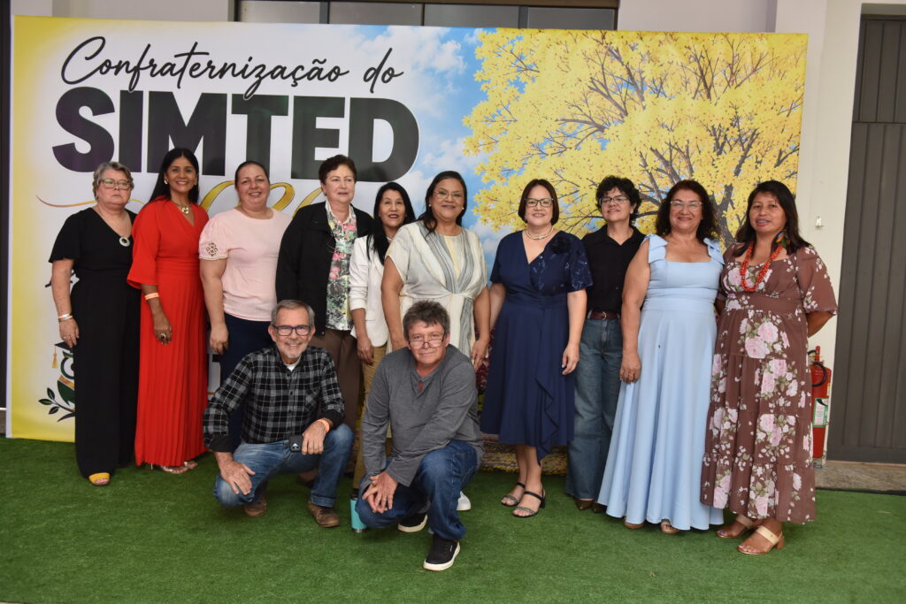 SIMTED de Amambai reúne profissionais da educação em confraternização especial