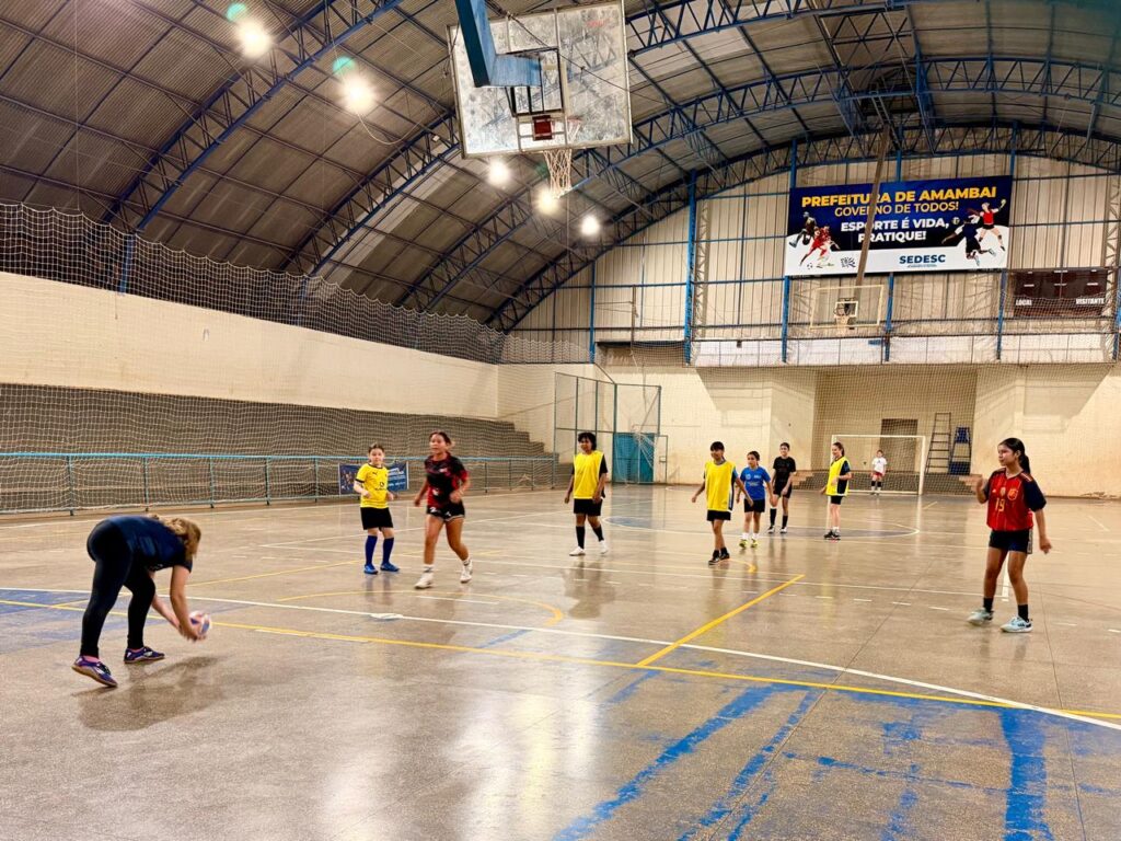 Instituto Eduardo Dutra Lescano abre caminhos para meninas no futsal feminino em Amambai Instituto Eduardo Dutra Lescano abre caminhos para meninas no futsal feminino em Amambai