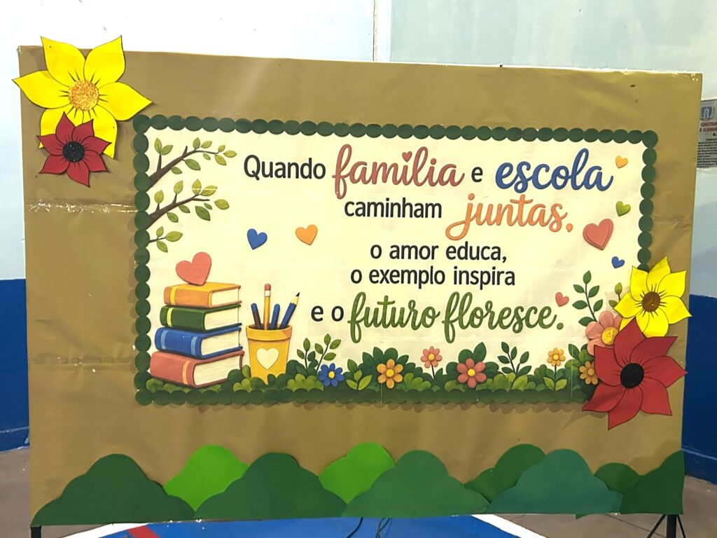 Festa da Família reúne comunidade escolar na Escola Municipal Júlio Manvailer Festa da Família reúne comunidade escolar na Escola Municipal Júlio Manvailer