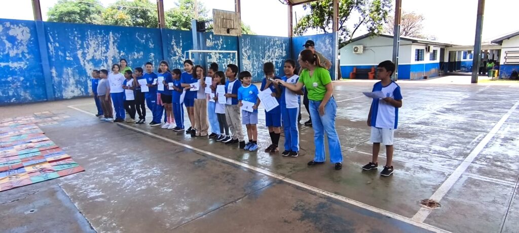 Semana Literária incentiva o gosto pela leitura e a criatividade dos alunos Semana Literária incentiva o gosto pela leitura e a criatividade dos alunos