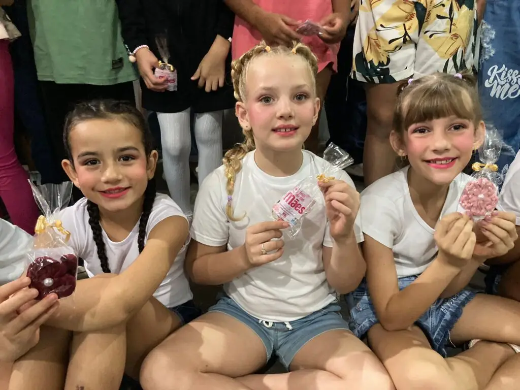 Instituto Eduardo Dutra Lescano desenvolve talentos e nutre esperanças de um futuro promissor Instituto Eduardo Dutra Lescano desenvolve talentos e nutre esperanças de um futuro promissor