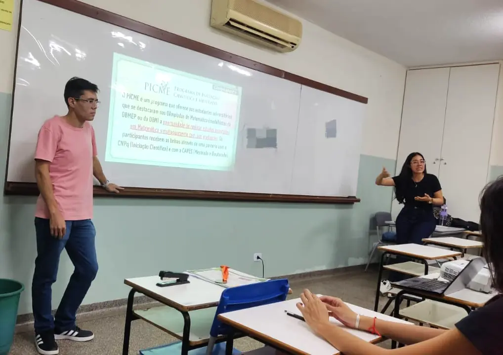 Grupo de Estudos de Iniciação Científica em Matemática - PROJETO OME - Olimpíada de Matemática nas Escolas Grupo de Estudos de Iniciação Científica em Matemática - PROJETO OME - Olimpíada de Matemática nas Escolas