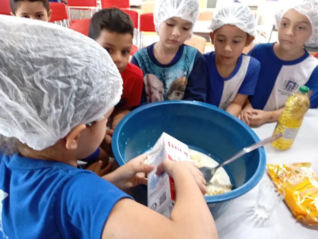 Gêneros Textuais Gêneros Textuais