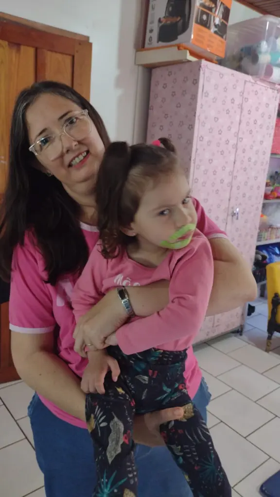 A importância da Fonoaudiologia e da Neuropsicopedagogia dentro da Escola Especial A importância da Fonoaudiologia e da Neuropsicopedagogia dentro da Escola Especial