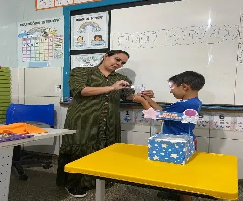 A importância das estratégias de alfabetização para o desenvolvimento cognitivo e social A importância das estratégias de alfabetização para o desenvolvimento cognitivo e social