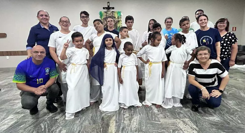 Projeto da Atividade Complementar: Estudantes brilham em apresentações para a comunidade