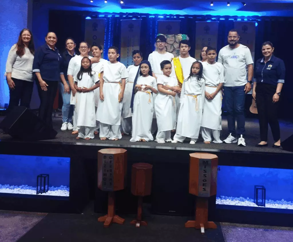 Projeto da Atividade Complementar: Estudantes brilham em apresentações para a comunidade