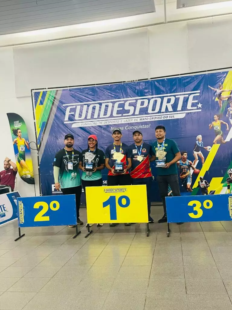 Alunos do Projeto Mbyjarã da Escola Municipal Polo Indígena Mbo’eroy Guarani Kaiowa da aldeia Guapo’y do Município de Amambai, conquistam medalhas nos Jogos Escolares da Juventude, na modalidade de atletismo 12 a 14 anos em Campo Grande