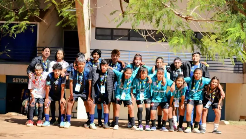 Alunos do Projeto Mbyjarã da Escola Municipal Polo Indígena Mbo’eroy Guarani Kaiowa da aldeia Guapo’y do Município de Amambai, conquistam medalhas nos Jogos Escolares da Juventude, na modalidade de atletismo 12 a 14 anos em Campo Grande