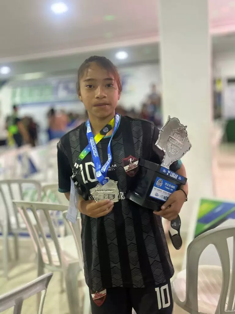 Alunos do Projeto Mbyjarã da Escola Municipal Polo Indígena Mbo’eroy Guarani Kaiowa da aldeia Guapo’y do Município de Amambai, conquistam medalhas nos Jogos Escolares da Juventude, na modalidade de atletismo 12 a 14 anos em Campo Grande
