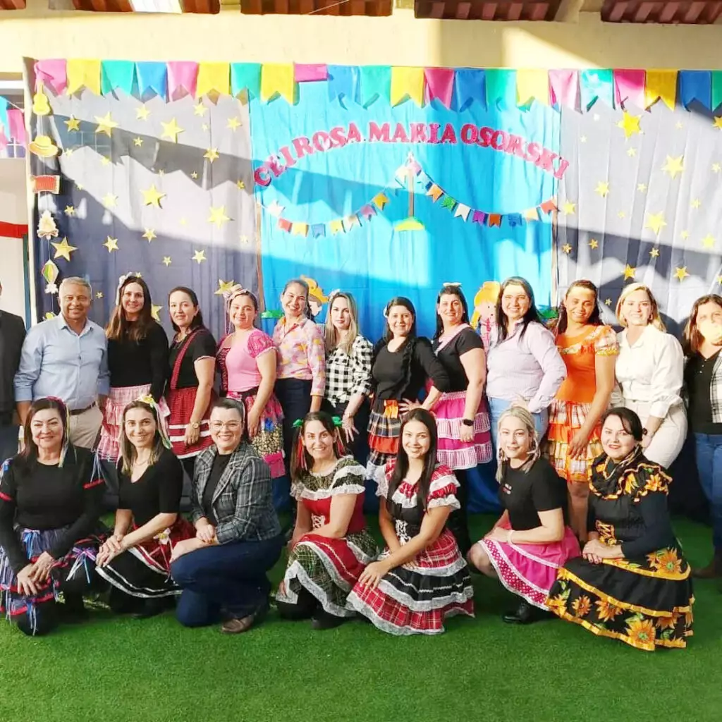 Arraiá do CEI Rosa Osorsk