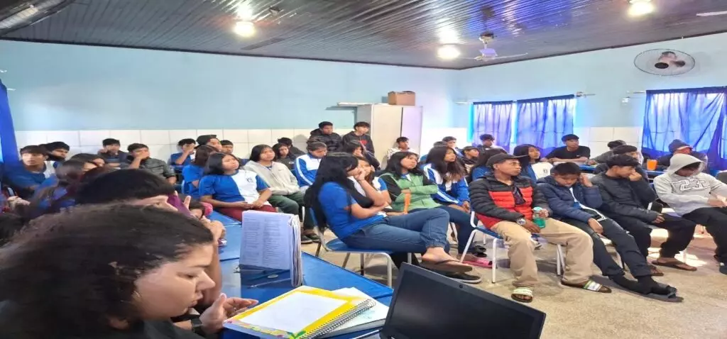 Palestra: fortalecer a identidade e futuro dos jovens indígenas da Aldeia Limão Verde Palestra: fortalecer a identidade e futuro dos jovens indígenas da Aldeia Limão Verde