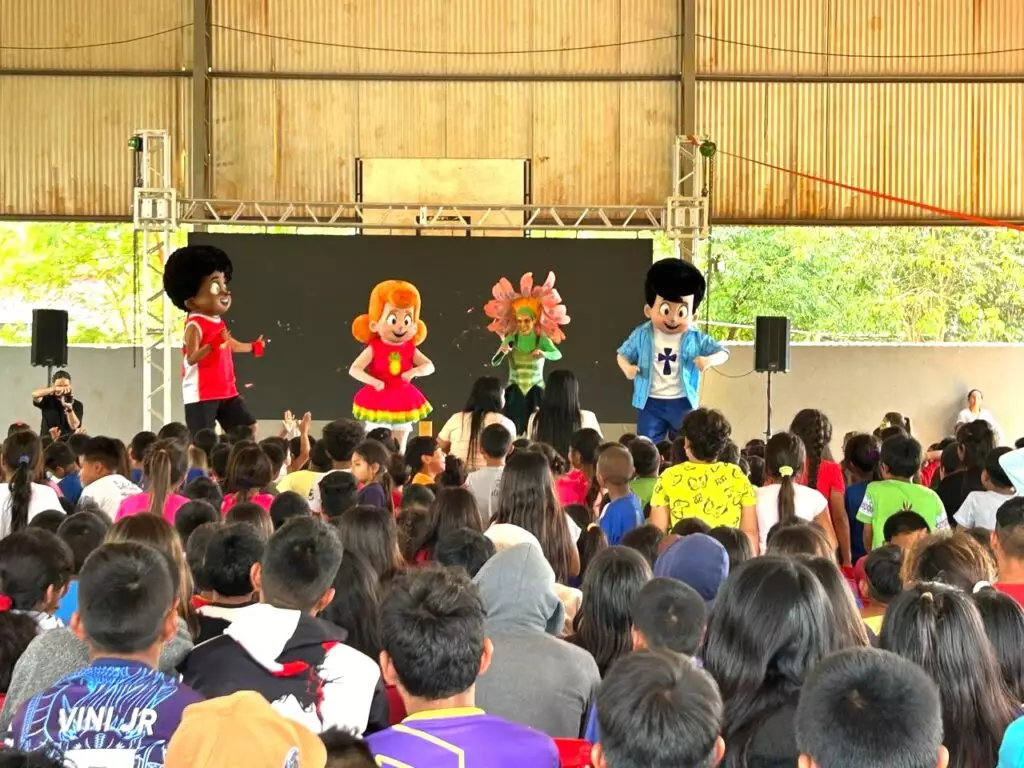“Poty”, a flor Guarani Kaiowá: nova personagem do grupo 3 Palavrinhas é lançada em Amambai