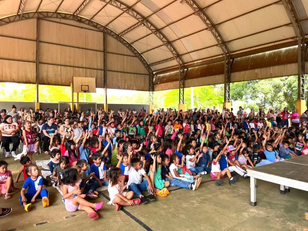 “Poty”, a flor Guarani Kaiowá: nova personagem do grupo 3 Palavrinhas é lançada em Amambai