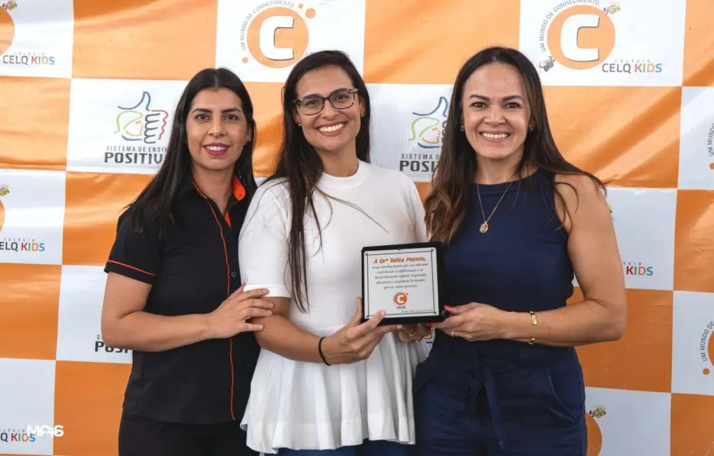 Educação baseada em evidências: compromisso com a aprendizagem Educação baseada em evidências: compromisso com a aprendizagem