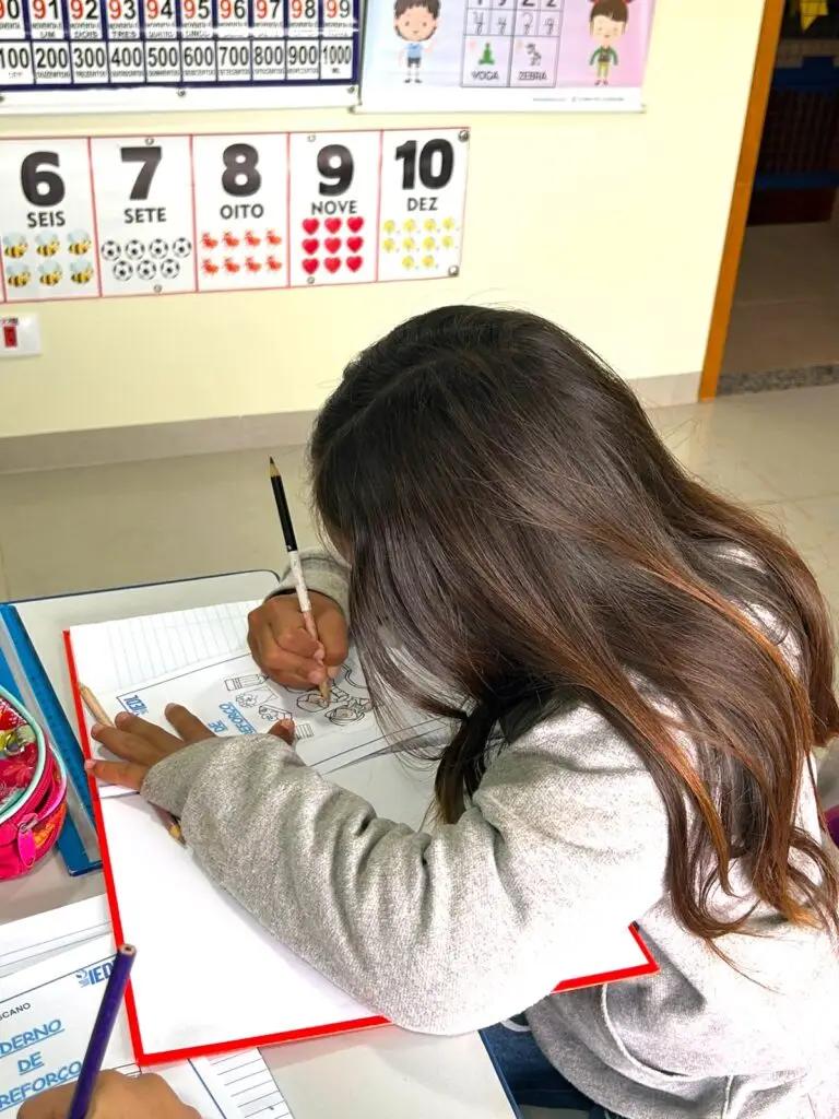 Instituto Eduardo Dutra Lescano inicia aulas de reforço com foco na alfabetização Instituto Eduardo Dutra Lescano inicia aulas de reforço com foco na alfabetização