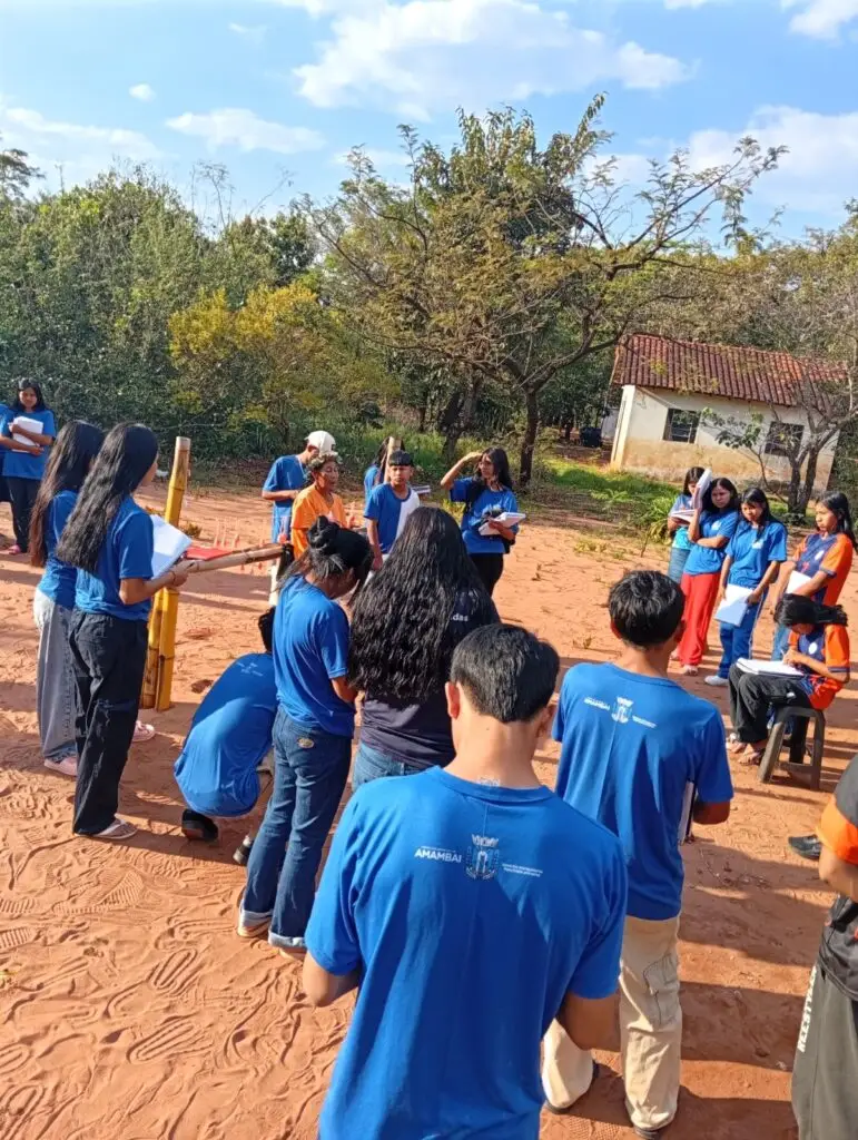 Trabalho de setembro na Escola Tupã’i Ñandeva e sua extensão Jaguari Trabalho de setembro na Escola Tupã’i Ñandeva e sua extensão Jaguari