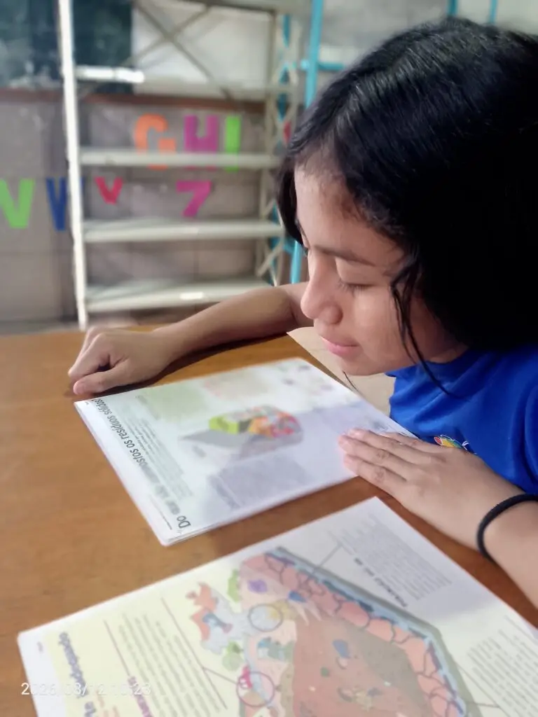 Trabalho de setembro na Escola Tupã’i Ñandeva e sua extensão Jaguari Trabalho de setembro na Escola Tupã’i Ñandeva e sua extensão Jaguari