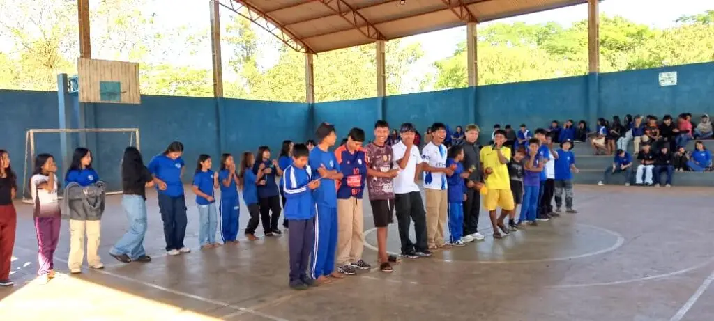 Escola  Tupã Ñandeva celebra a infância com atividades e integração